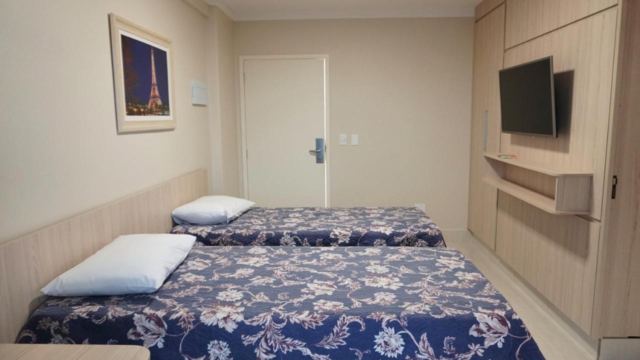 Piazza Com Acesso Ao Clube Diroma Aparthotel Caldas Novas Eksteriør bilde